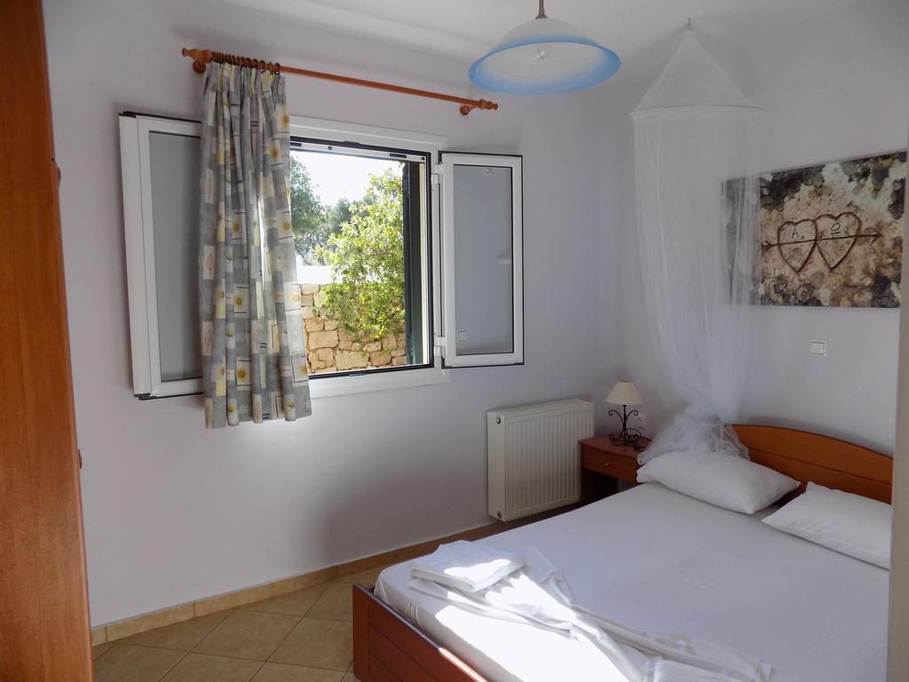 Kolona Apartments Ліксурі Екстер'єр фото