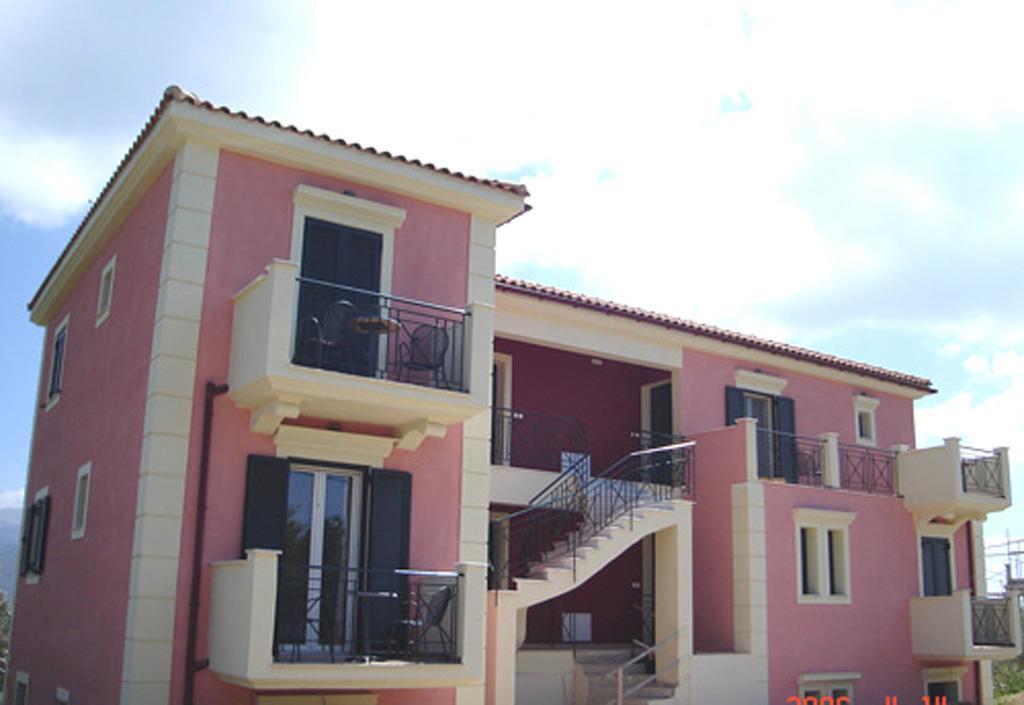 Kolona Apartments Ліксурі Екстер'єр фото